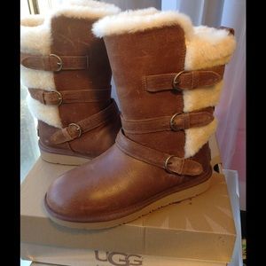 UGG Becket Sz. 7
